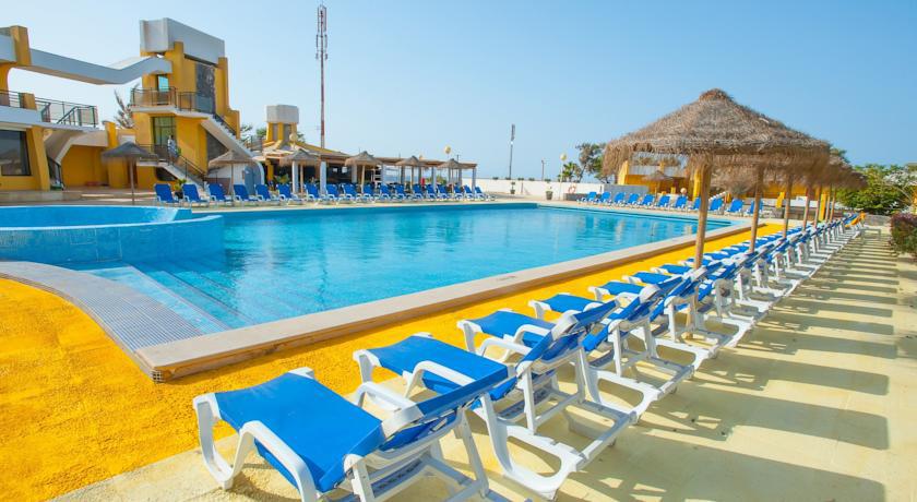 Oasis Praiamar Екстер'єр фото